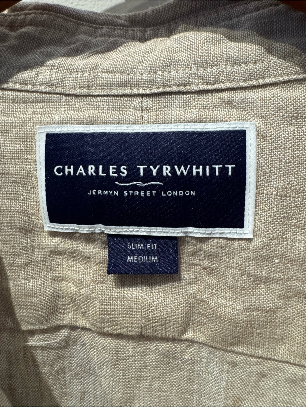 NWT Charles Tyerwhitt Men’s 100% Linen Button-Up Shirt, slim fit Medium - Picture 3 of 8